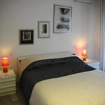 Garden ביצ'לייה