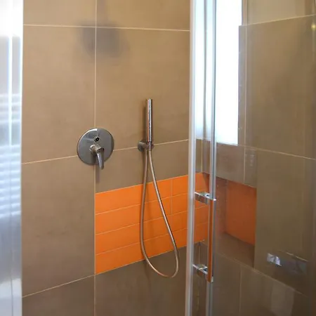 Alojamento de Acomodação e Pequeno-almoço Garden 4*